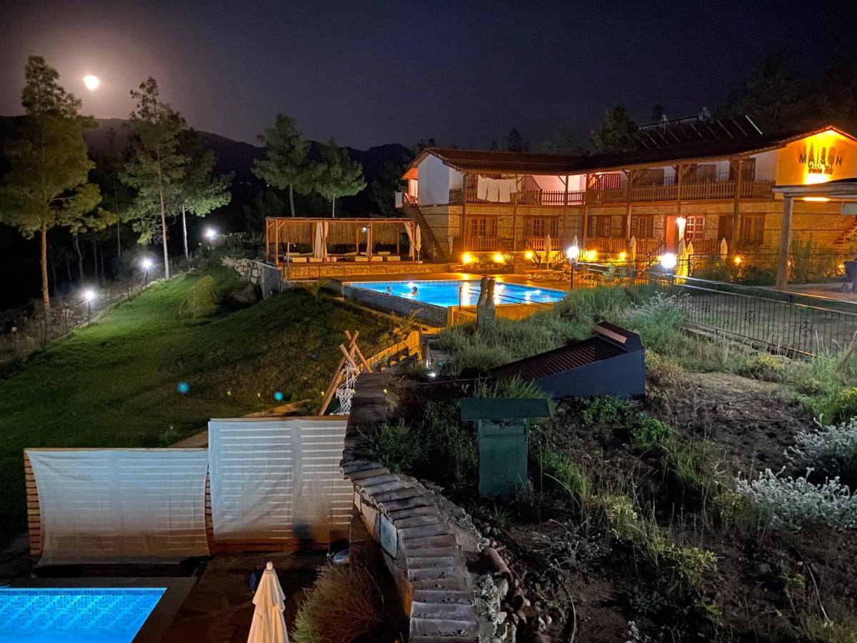 Maison Green Hill Hobbit Villas & Boutique Hotel Antalya Bagian luar foto