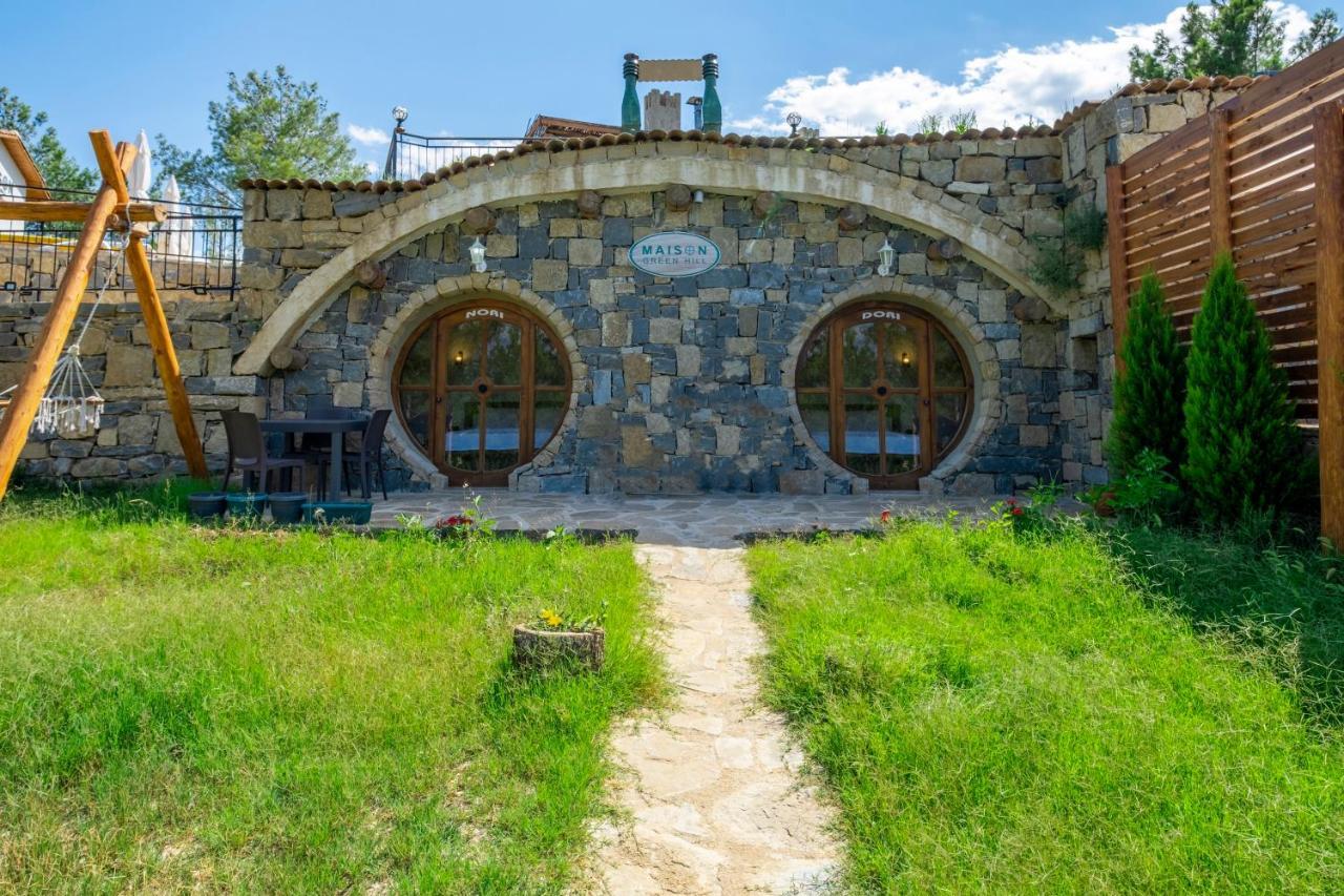 Maison Green Hill Hobbit Villas & Boutique Hotel Antalya Bagian luar foto
