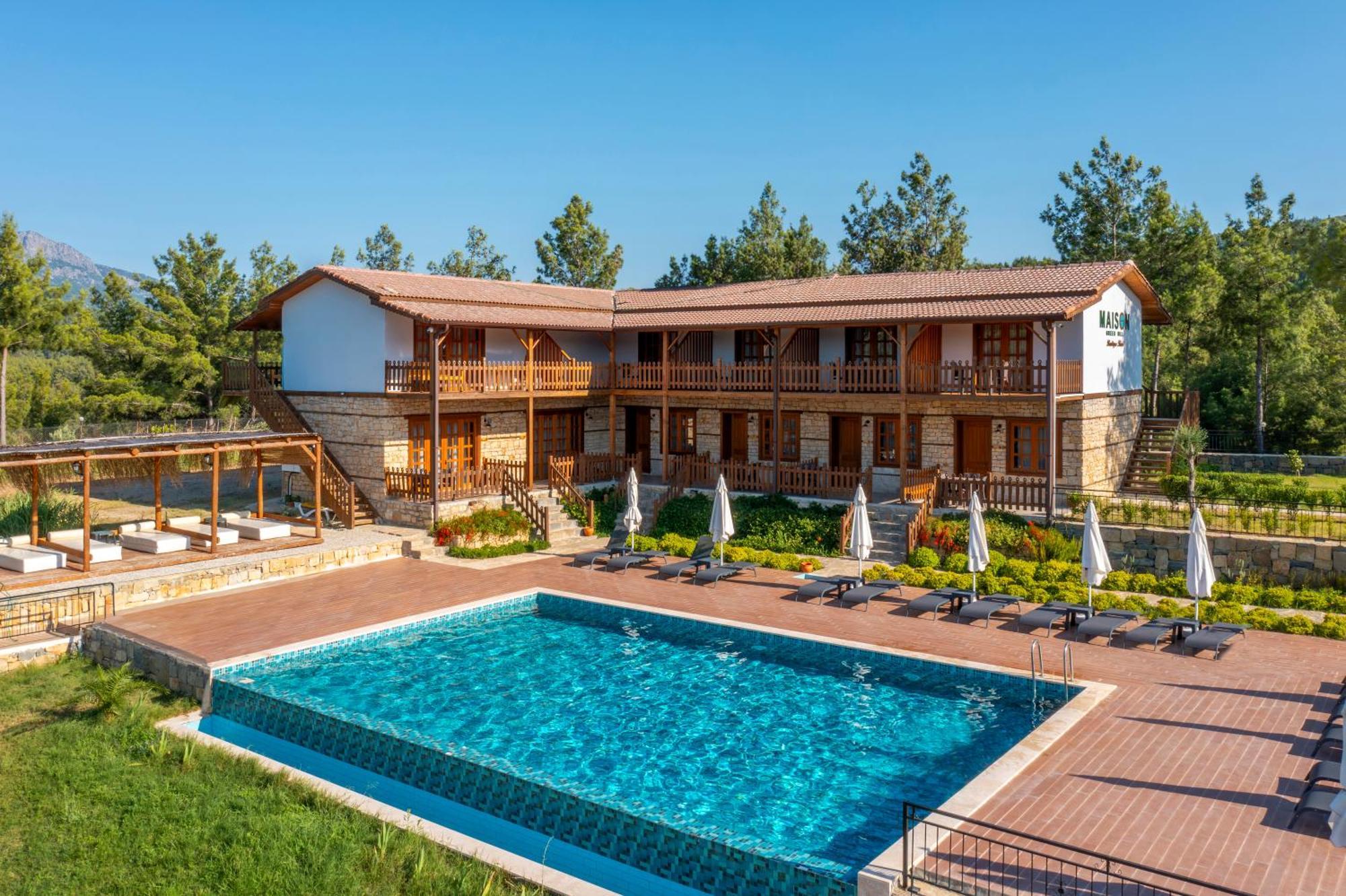 Maison Green Hill Hobbit Villas & Boutique Hotel Antalya Bagian luar foto