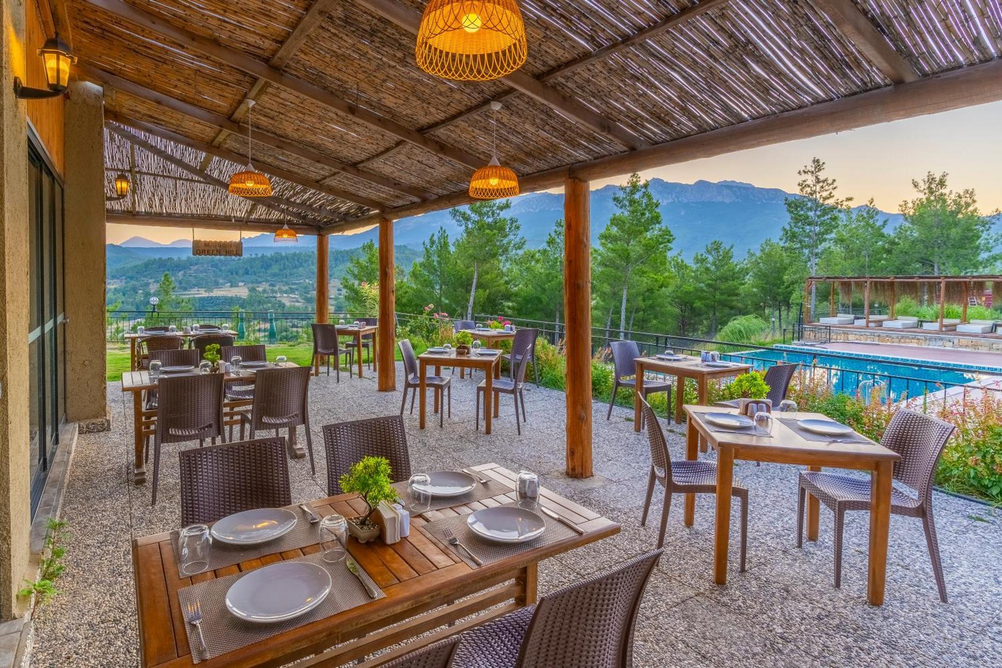 Maison Green Hill Hobbit Villas & Boutique Hotel Antalya Bagian luar foto