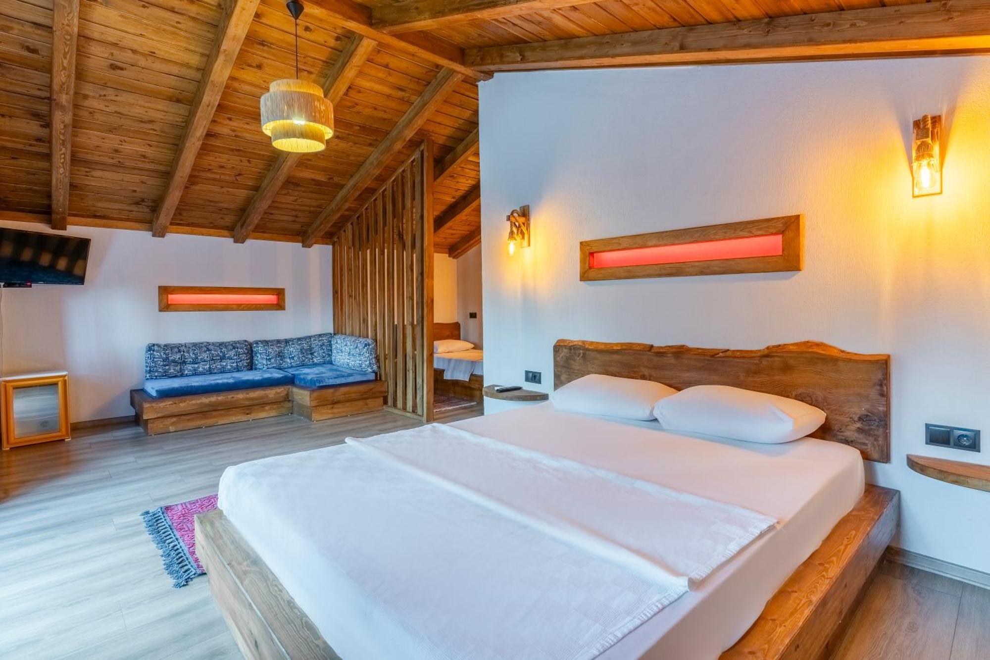 Maison Green Hill Hobbit Villas & Boutique Hotel Antalya Bagian luar foto