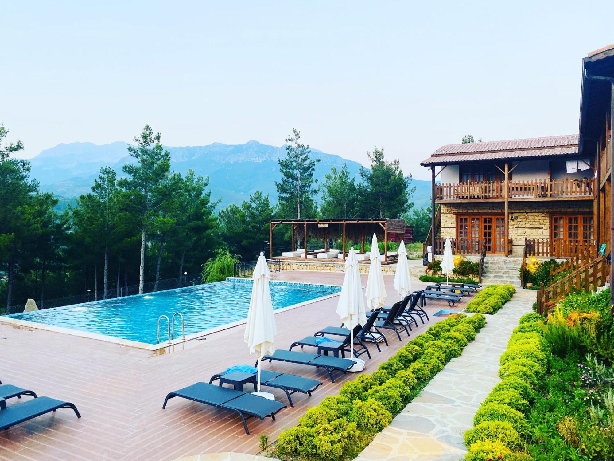 Maison Green Hill Hobbit Villas & Boutique Hotel Antalya Bagian luar foto