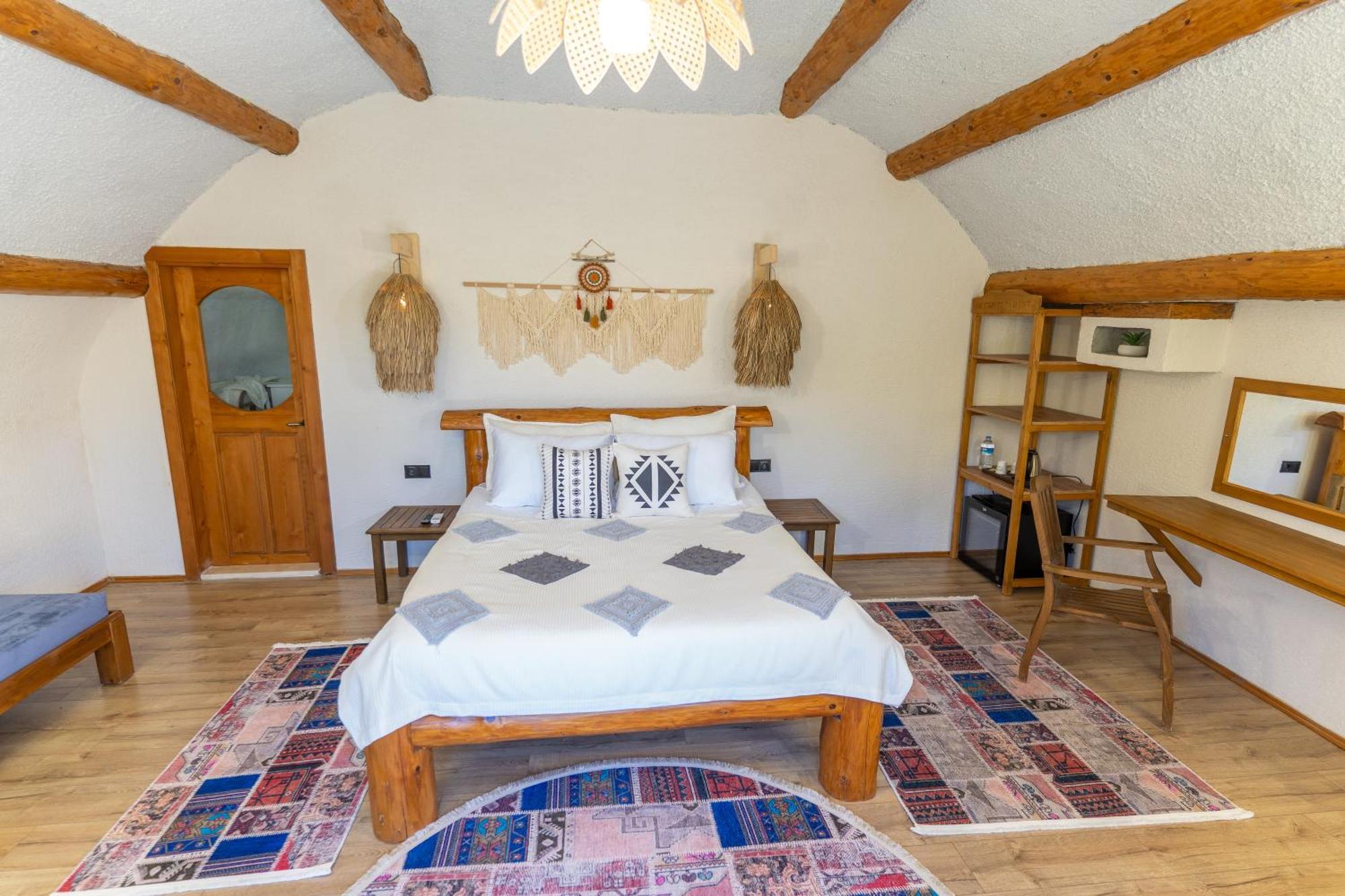 Maison Green Hill Hobbit Villas & Boutique Hotel Antalya Bagian luar foto
